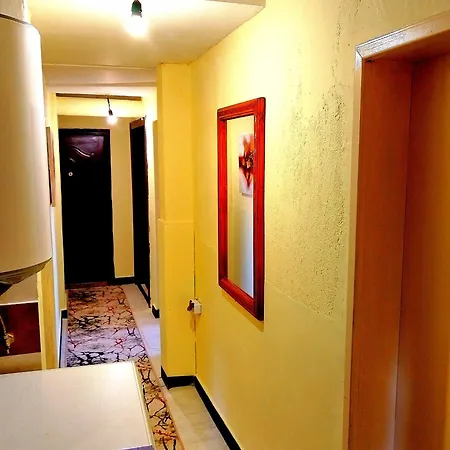 Central Suites Ostello *