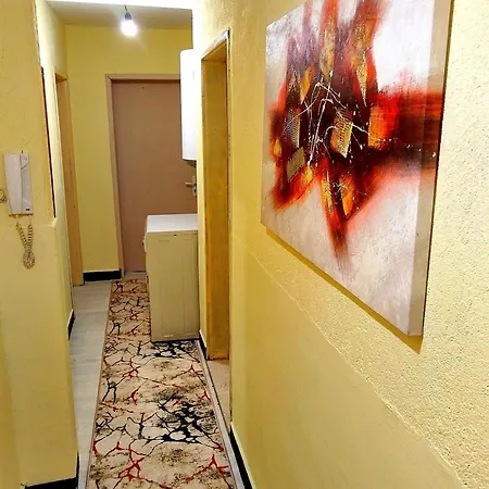 אכסניה Central Suites